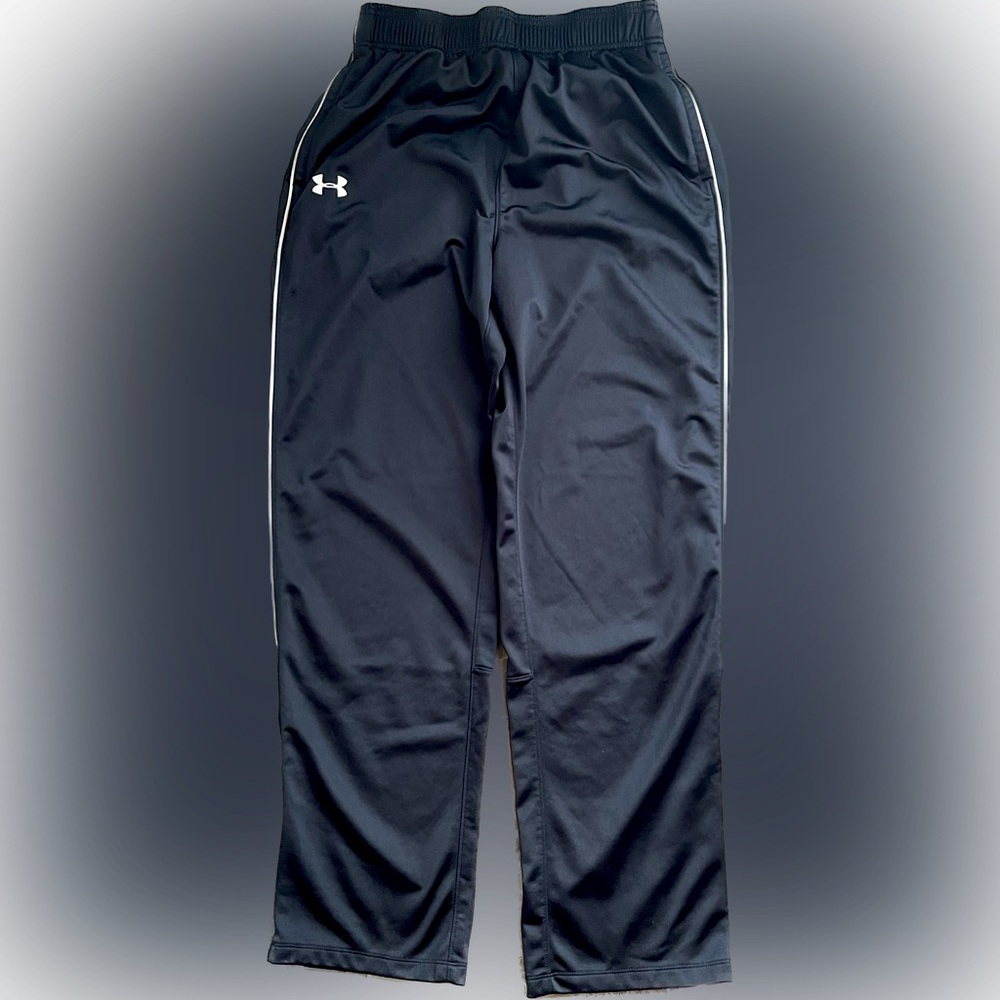 Men’s Under Armour Warm Up Pants, size Medium (black) NWOT!